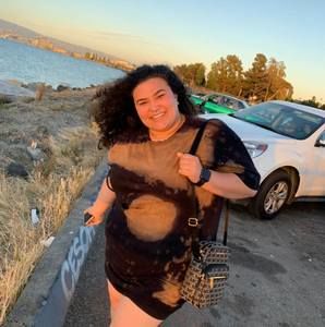 Meet your Posher, Felicia